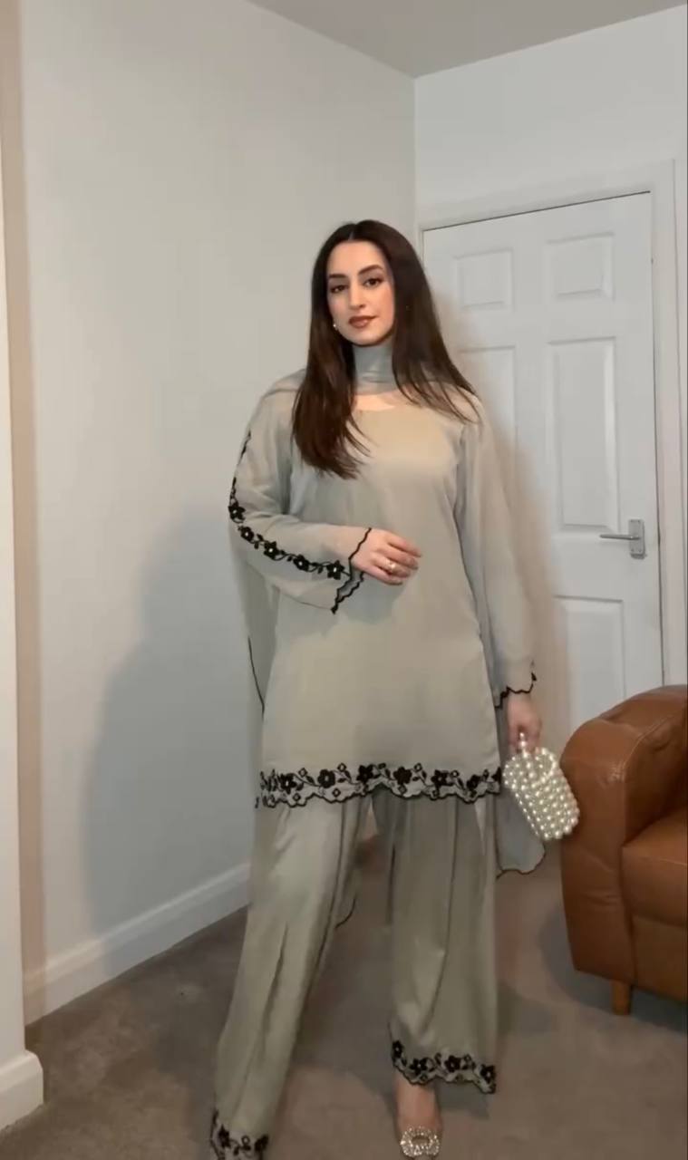 Sparkle with Grace Heavy Faux Georgette Embroidered Palazzo Suit